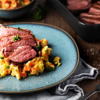 Magret de canard cuit au gros sel