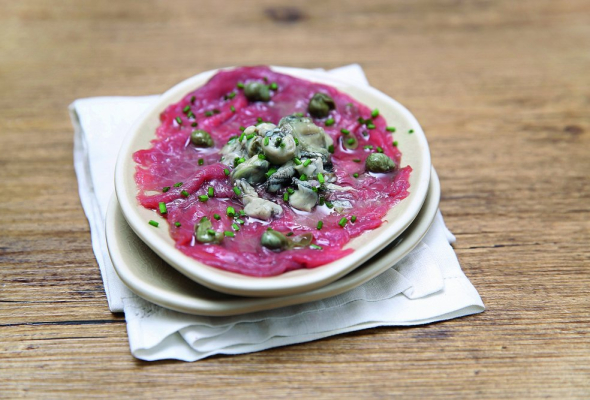 La grande assiette de carpaccio de la mer