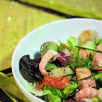 Salade terre mer "langouste, foie gras"