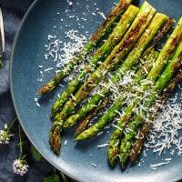 Asperge parmesanes