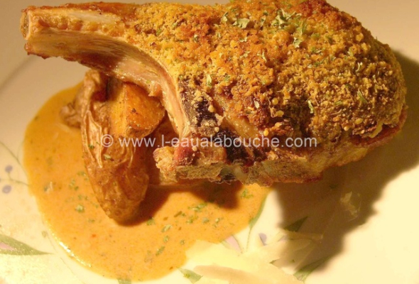 COTE DE PORC AU PARMESAN