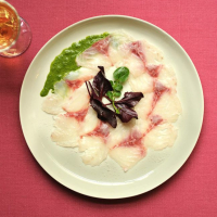 Carpaccio aux trois poissons ( thon ,saumon,mérou)